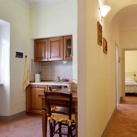 Appartamento Di Lusso In Borgo Storico Toscano Bibbiena Room photo