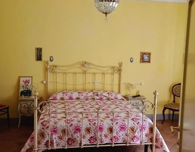 Appartamento Di Lusso In Borgo Storico Toscano